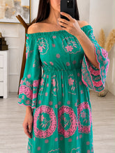 Cargar imagen en el visor de la galería, TEODOMIRA - Maxi vestido verde estampado