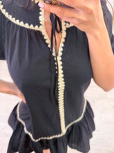 Cargar imagen en el visor de la galería, ALIA - Vestido corto negro