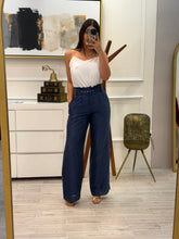 Cargar imagen en el visor de la galería, CHARLOTTE - Pantalón azul profundo