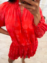 Cargar imagen en el visor de la galería, GILLIAN - Vestido corto rojo