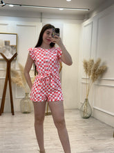 Cargar imagen en el visor de la galería, KELLY - Jumper coral cuadros
