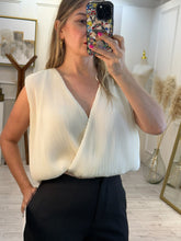 Cargar imagen en el visor de la galería, JUANA - Body hueso
