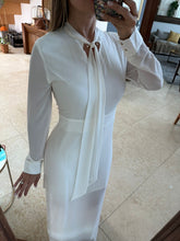 Cargar imagen en el visor de la galería, BRAULIA - Maxi vestido blanco