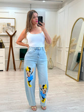 Cargar imagen en el visor de la galería, ALANA - Pantalon denim con estampado
