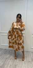 Cargar imagen en el visor de la galería, KRISTHEL - Vestido midi estampado