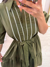 Cargar imagen en el visor de la galería, NILA - Maxi vestido olivo