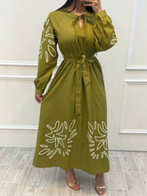 Cargar imagen en el visor de la galería, BEA - Maxi vestido verde