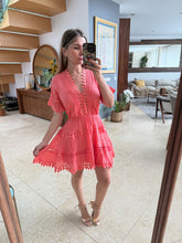 Cargar imagen en el visor de la galería, DOTTY - Vestido corto salmón