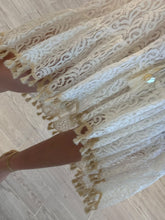 Cargar imagen en el visor de la galería, VANESSA - Vestido midi hueso sin mangas