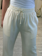 Cargar imagen en el visor de la galería, GAIA - Pantalon crema