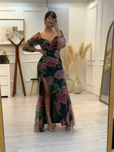Cargar imagen en el visor de la galería, ASHLYN - Maxi vestido negro floral