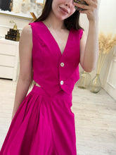Cargar imagen en el visor de la galería, PAYTON - Set con falda magenta