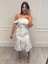 Cargar imagen en el visor de la galería, NADIA - Vestido midi blanco tirantes floral
