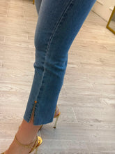 Cargar imagen en el visor de la galería, FARIHA - Pantalon deniim