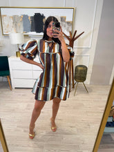 Cargar imagen en el visor de la galería, ASHIRA - Vestido corto rayas
