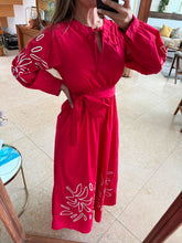 Cargar imagen en el visor de la galería, RENATA - Maxi vestido rojo