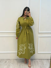 Cargar imagen en el visor de la galería, BEA - Maxi vestido verde