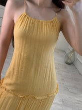 Cargar imagen en el visor de la galería, ARIEL - Maxi vestido amarillo tirantes