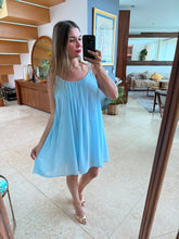 Cargar imagen en el visor de la galería, COSIMA - Vestido corto tirantes azul claro