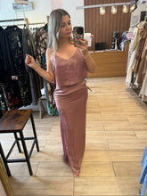 Cargar imagen en el visor de la galería, VALERIA - Maxi vestido rosa viejo