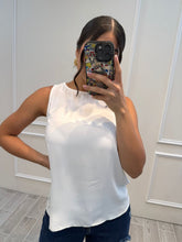 Cargar imagen en el visor de la galería, PALMIRA - Blusa sin mangas