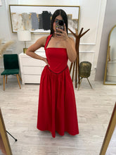 Cargar imagen en el visor de la galería, SELENA - Maxi vestido rojo