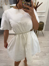 Cargar imagen en el visor de la galería, KENZA - Vestido corto blanco