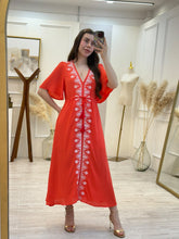 Cargar imagen en el visor de la galería, EUSEBIA - Maxi vestido rojo