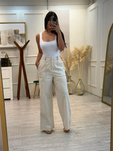 Cargar imagen en el visor de la galería, CHERIE - Pantalon arena