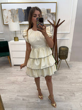 Cargar imagen en el visor de la galería, ORIANA - Vestido corto beige