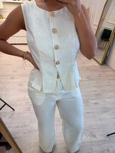 Cargar imagen en el visor de la galería, ADELINE - Set blusa y pantalon blanco