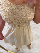 Cargar imagen en el visor de la galería, MARIMAR - Vestido corto arena