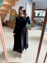 Cargar imagen en el visor de la galería, CARMELITA - Maxi vestido negro