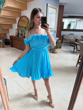 Cargar imagen en el visor de la galería, AMANDA - Vestido corto azul tirantes