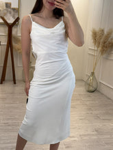 Cargar imagen en el visor de la galería, KRISTAL - Maxi vestido blanco tirantes