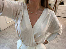Cargar imagen en el visor de la galería, TRINA - Pantiblusa hueso