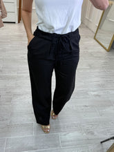 Cargar imagen en el visor de la galería, EFFIE - Pantalon negro