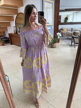 Cargar imagen en el visor de la galería, NANNY - Maxi vestido lila con amarillo