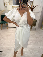 Cargar imagen en el visor de la galería, MARCELA - Vestido midi blanco