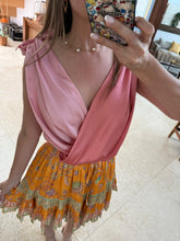 Cargar imagen en el visor de la galería, NATALIE - Pantiblusa salmon