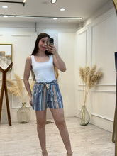 Cargar imagen en el visor de la galería, MIRANDA - Short rayas