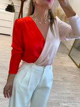 Cargar imagen en el visor de la galería, CINTHIA - Panti blusa bicolor