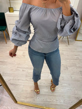 Cargar imagen en el visor de la galería, DANAE - Blusa rayada