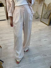 Cargar imagen en el visor de la galería, LUCRECIA - Pantalon blush