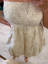 Cargar imagen en el visor de la galería, ATARA - Vestido corto beige
