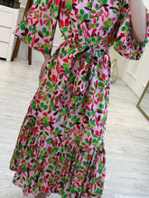 Cargar imagen en el visor de la galería, AMANDA - Maxi coral floral
