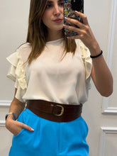 Cargar imagen en el visor de la galería, SCARLETT - Blusa hueso
